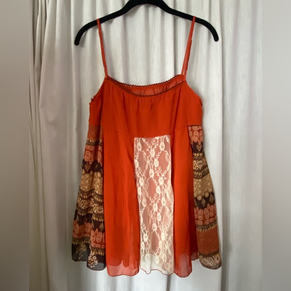 Wet Seal Bohemian Beaded & Sequined Tank Top Flow Lace Size Woman’s Medium - Picture 6 of 6